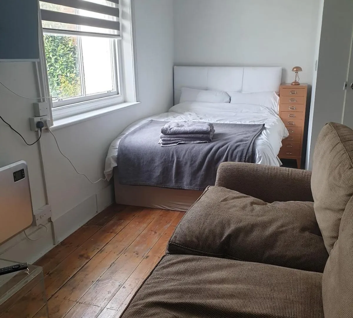 4 Compact Studio - Prime Location - Quiet Brighton 0*,  United Kingdom